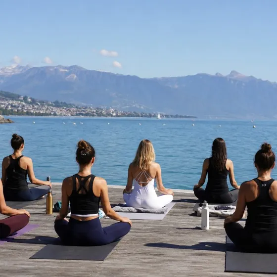 Yoga au parc yoga class in Lausanne